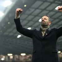 El Bambino Pons celebra: Ruud van Nistelrooy es nuevo entrenador del Leicester City