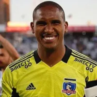 "El club que fue mi segundo hogar...": Carabalí dice adiós a Colo Colo y ya tiene nuevo equipo