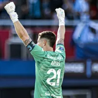 Icónico arquero de los tres grandes apuesta por Gabriel Arias como refuerzo de Colo Colo