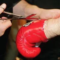 No está Tyson, ni 'Canelo': Prestigiosa revista define a los 5 mejores boxeadores de la historia