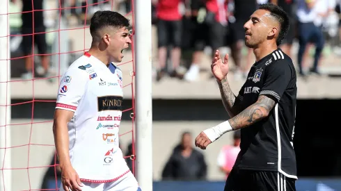 Javier Correa jugando por Colo Colo.