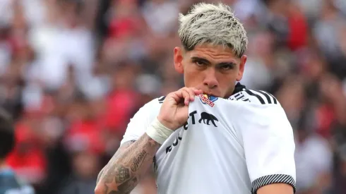 Colo Colo recibirá poco más de dos millones de dólares por la venta de Carlos Palacios