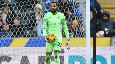 Lawrence Vigouroux sufrió una mala jornada con Swansea este sábado.
