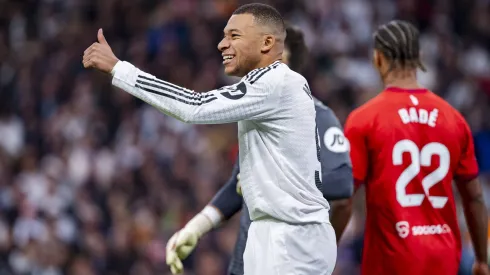 Kylian Mbappé marcó un golazo.