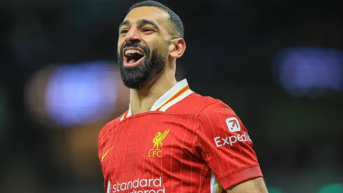 Mohamed Salah celebra uno de sus goles ante Tottenham, en la goleada 6-3 por la liga inglesa.