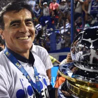 En el podio de Brasil: el millonario sueldo que tendrá Gustavo Quinteros en Gremio