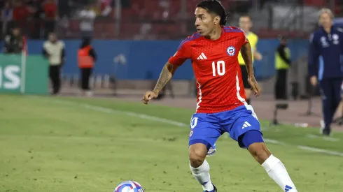 Luciano Cabral usará la camiseta roja de Independiente.