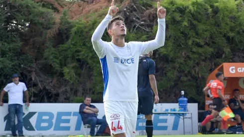 Jader Gentil anotó y asistió en amistoso de U. Católica