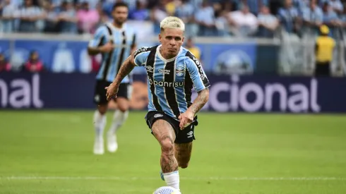 Soteldo y su paso por Gremio.