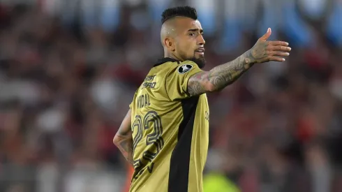 Arturo Vidal, pieza fundamental en Colo Colo, durante el partido de vuelta frente a River Plata.