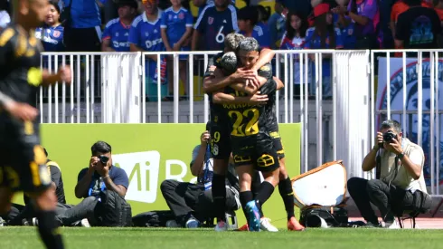 Nicolás Johansen festeja su gol en la Copa Coquimbo 2025 contra Universidad de Chile.