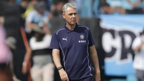 En Perú, a Tiago Nunes le preguntaron sobre dirigir la selección