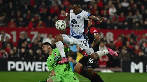 Sebastián Villa aclara su futuro.