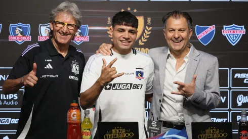 Aníbal Mosa detalló cómo fue que pudo asegurar a Claudio Aquino para Colo Colo.