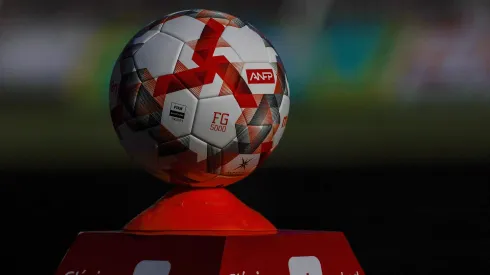 El fútbol chileno vuelve.