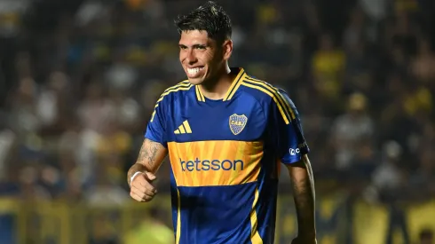 Carlos Palacios tiene locos a los argentinos luego de su primera titularidad con Boca Juniors.