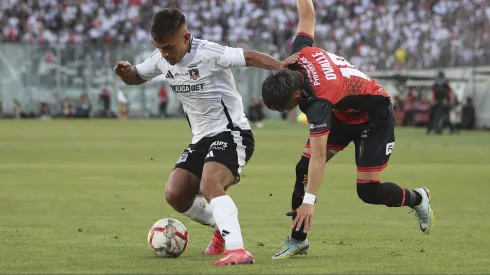 Los jugadores de Colo Colo criticaron la cancha del Monumental