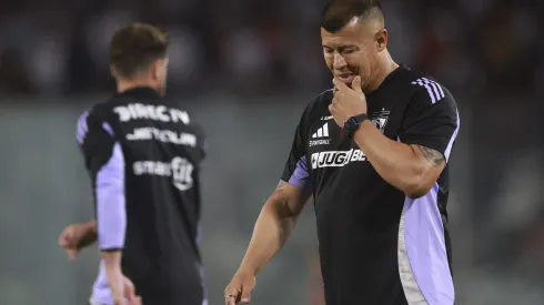 Jorge Almirón quedó muy enojado con el gol que significó el 2-2 de Limache ante Colo Colo.