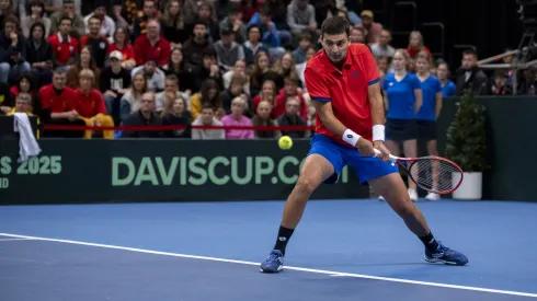 Tomás Barrios enfrenta a Zizou Bergs en Copa Davis