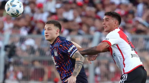 El delantero chileno podría partir a México tras no concretarse su arribo a Racing Club.