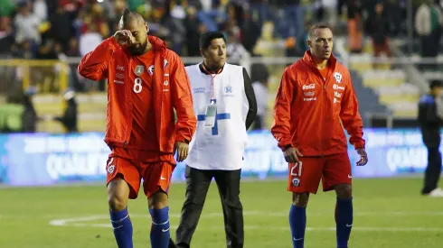 Arturo Vidal, Marcelo Díaz y Charles Aránguiz vuelven a compartir camarín en la Roja, por lo que Johnny Herrera propuso una idea para que todos jueguen.