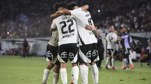 Colo Colo sigue buscando fichajes.