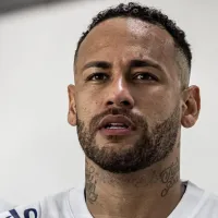 Neymar vuelve a Santos y deleita a los fanáticos hasta con sus nuevos zapatos: “Desata su creatividad”
