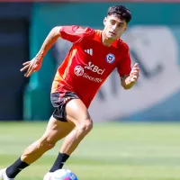 ¿Qué pasó? Javier Altamirano abandona la concentración de Chile sin haber sido liberado