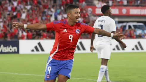 Nicolás Guerra abrió la cuenta para Chile.
