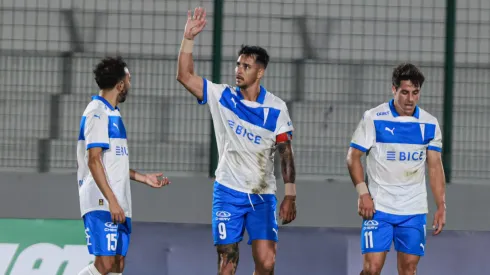 Fernando Zampedri, goleador de Universidad Católica, celebra uno de los goles de la UC en la pretemporada.