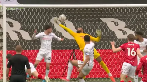 Lawrence Vigouroux tuvo una tarde soñada en el Swansea.