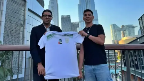 El arquero Christian Carrasco siendo presentado.