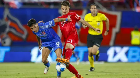 Javier Altamirano llevó la batuta de Universidad de Chile ante Ñublense.