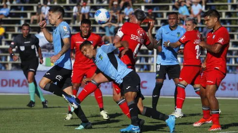 Más de 1.300 personas llegaron al estadio.