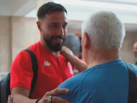 Un ex U aplaudido en Argentina por gesto con hincha de 87 años