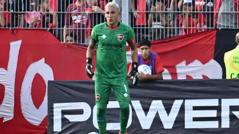 Keylor Navas jugando por Newell's.