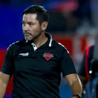 Francisco Arrué liquida a todos sus delanteros tras un papelón sin tiros al arco en Ñublense por la Libertadores