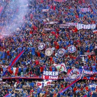 Regalón de Bielsa que lloró cuando hizo un gol por la U fue pillado alentando en la barra