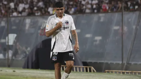 Claudio Aquino vio la roja contra Unión San Felipe.