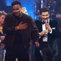 Claudio Bravo sorprende a Carlos Vives con lindo regalo en el Festival de Viña 2025