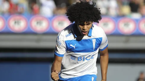 Católica necesita el triunfo ante Palestino en Copa Sudamericana