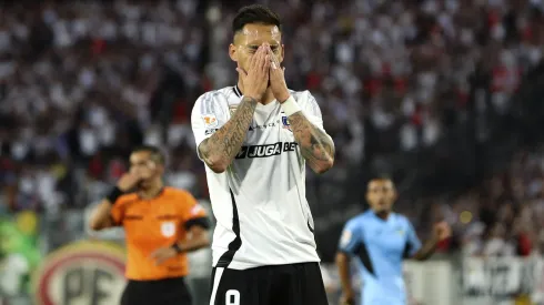 Colo Colo prepara cambios en su delantera para volver al triunfo.