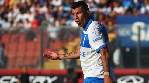 Gary Medel no podía creer el fracaso de Universidad Católica en Copa Sudamericana.