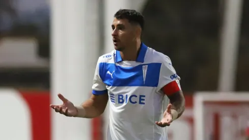 Fernando Zampedri anotó el empate transitorio para la UC.