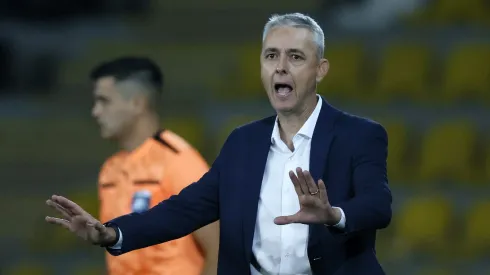 Tiago Nunes fue criticado por un emblema de Católica como Juvenal Olmos