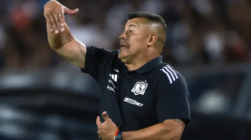 Almirón tiene a Vegas como una carta fija en la defensa.