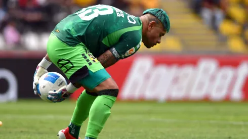 Diego Sánchez recibió amarilla.