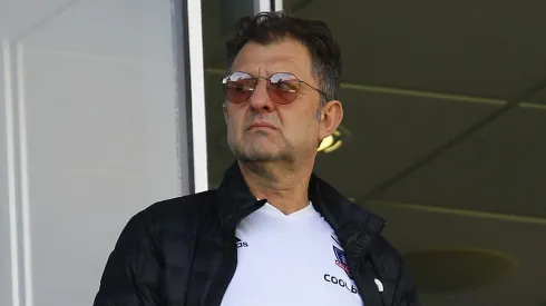 Aníbal Mosa buscará un severo castigo para Carlos Cortés, su agresor después de la reunión de directorio en B&N este miércoles.