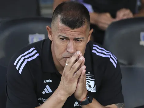 ¡Golpea la mesa! Almirón saca la voz por la pelea en Colo Colo