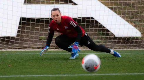 Tiane Endler juega en el Olympique de Lyon.